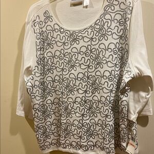 Alfred Dunner White with silver sequins pattern. 3/4 sleeves